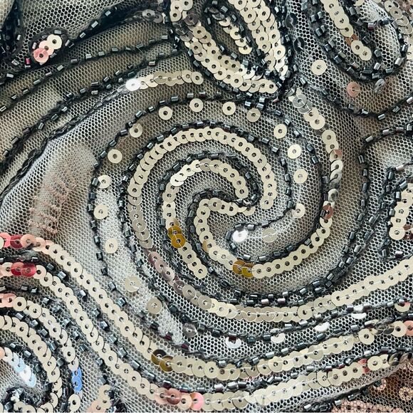 Unique Vintage Silver Sequin Cocktail Dress Size Medium 1920s Vibes Retro - Picture 7 of 7